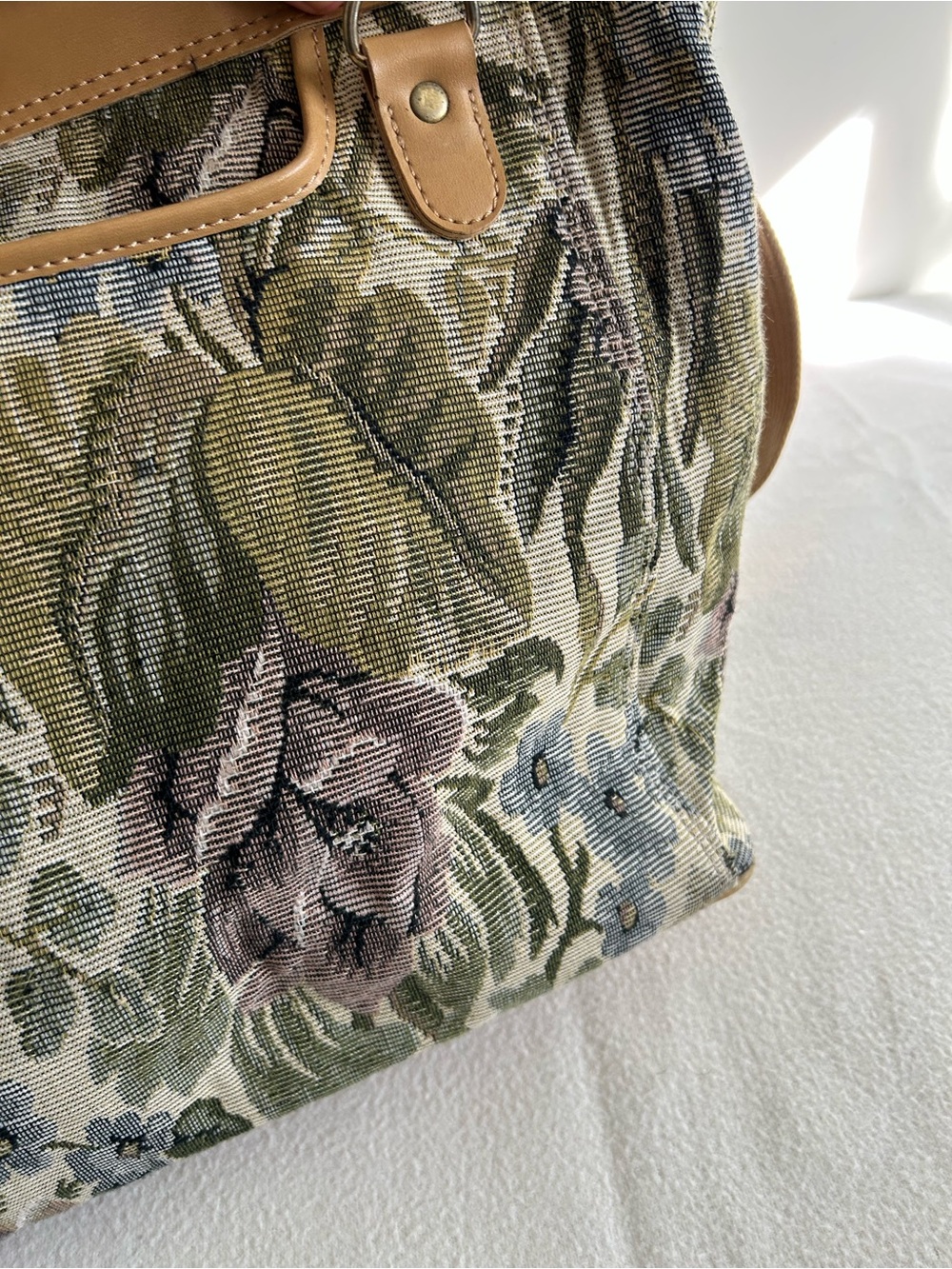 Vintage French West Indies Tapestry Floral travel Bag - Picture 7 of 11